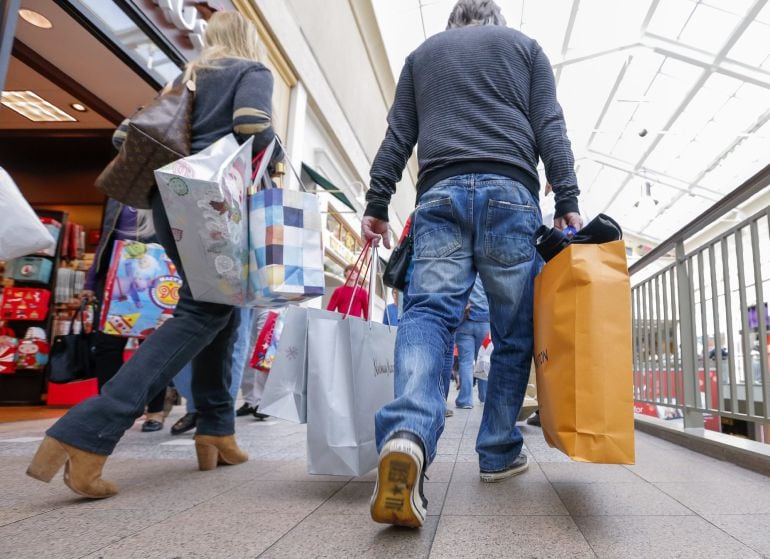 Compradores durante el Black Friday en Atlanta