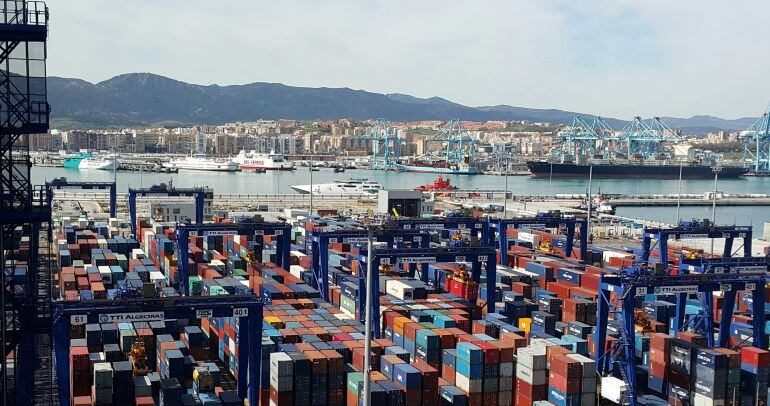 Una imagen reciente del Puerto de Algeciras.