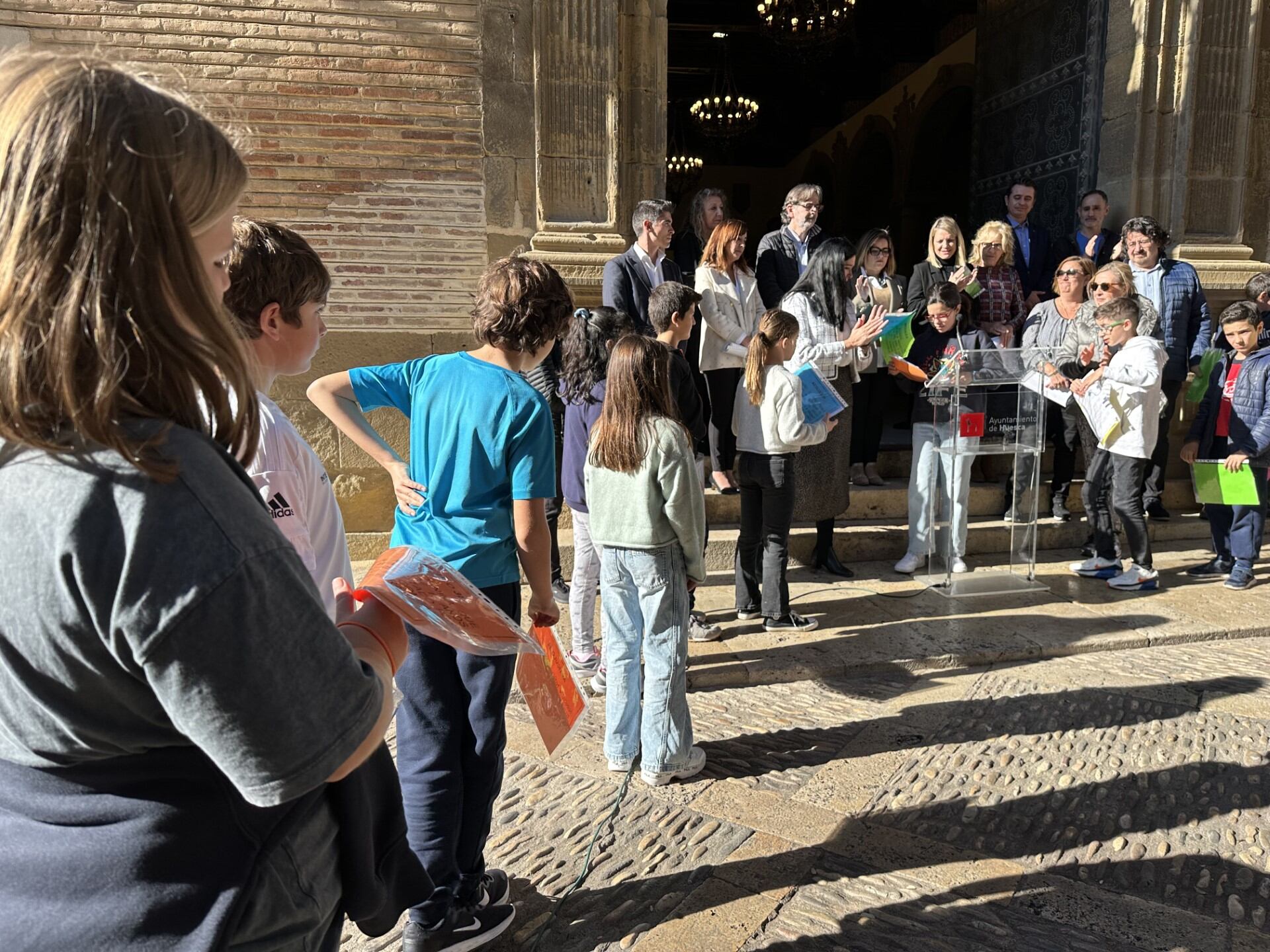 Lectura Manifiesto derechos de los niños en Huesca