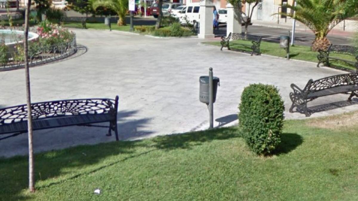 Alcaldesa de Yeles: "Estoy dispuesta a quitar los bancos si no se cumplen las normas"