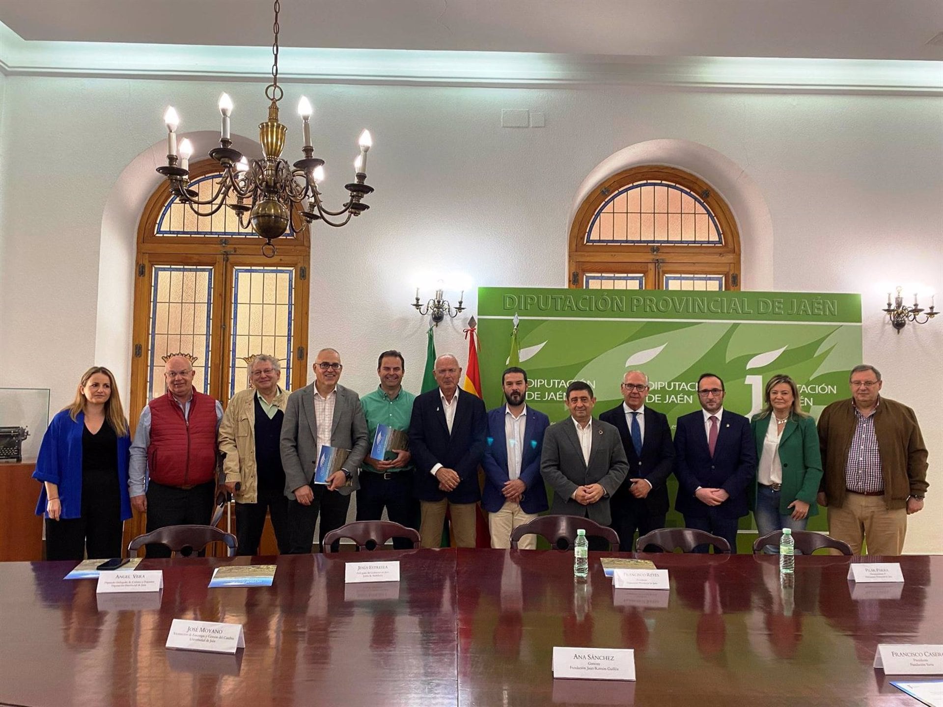 13/04/2023 Comisón instutucional de la candidatura de Paisajes del Olivar de Andalucía
POLITICA ANDALUCÍA ESPAÑA EUROPA JAÉN
DIPUTACIÓN DE JAÉN
