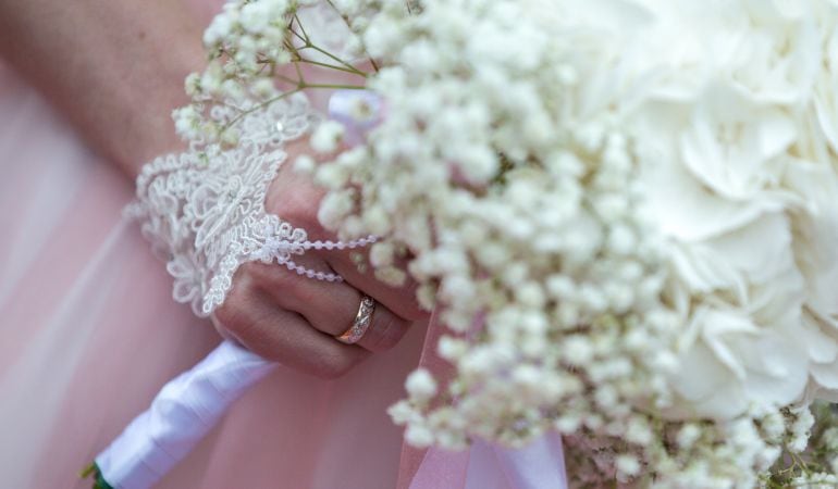 Los solteros también pueden celebrar una boda por todo lo alto.