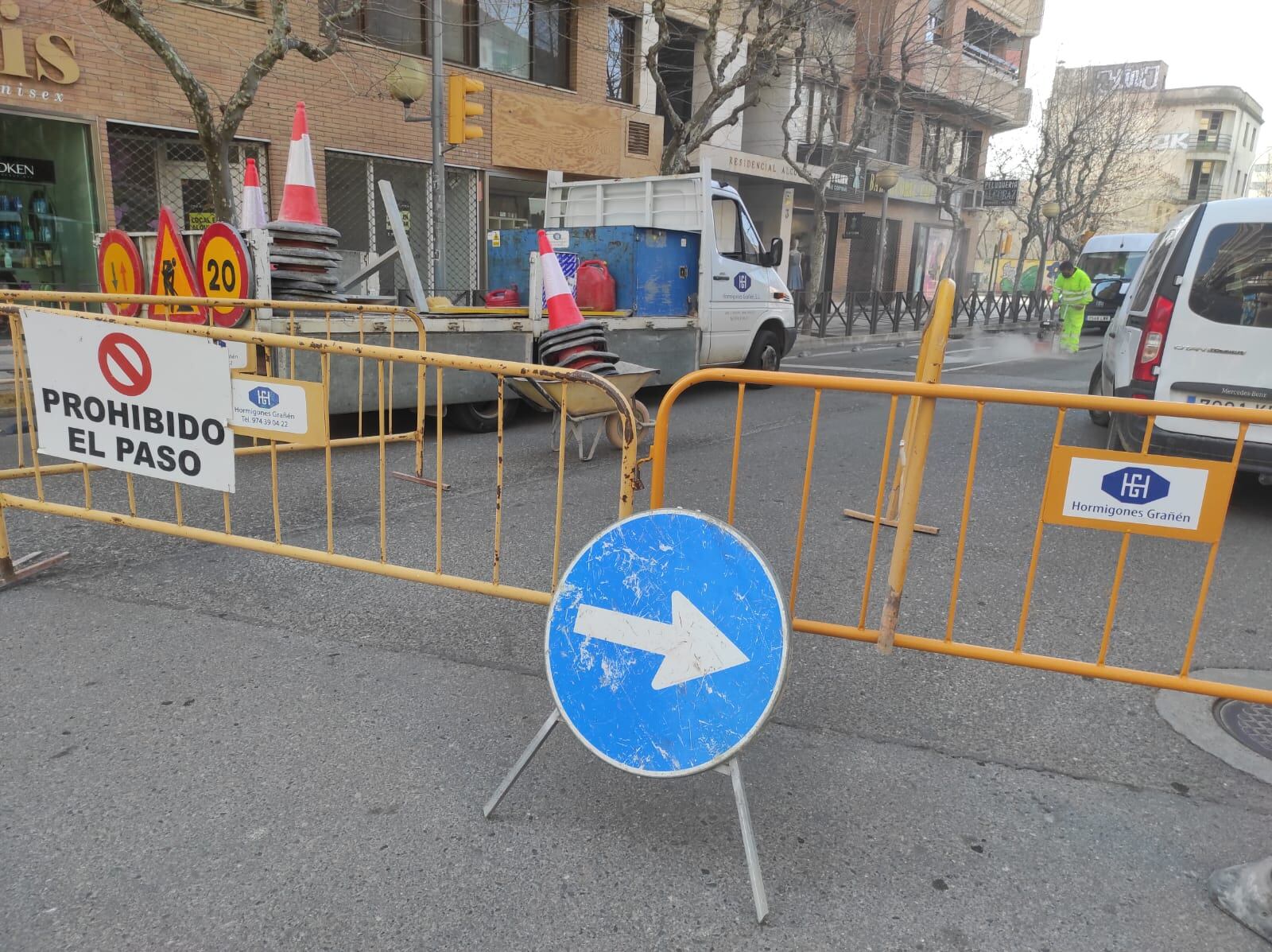 Obras en Martínez de Velasco en Huesca