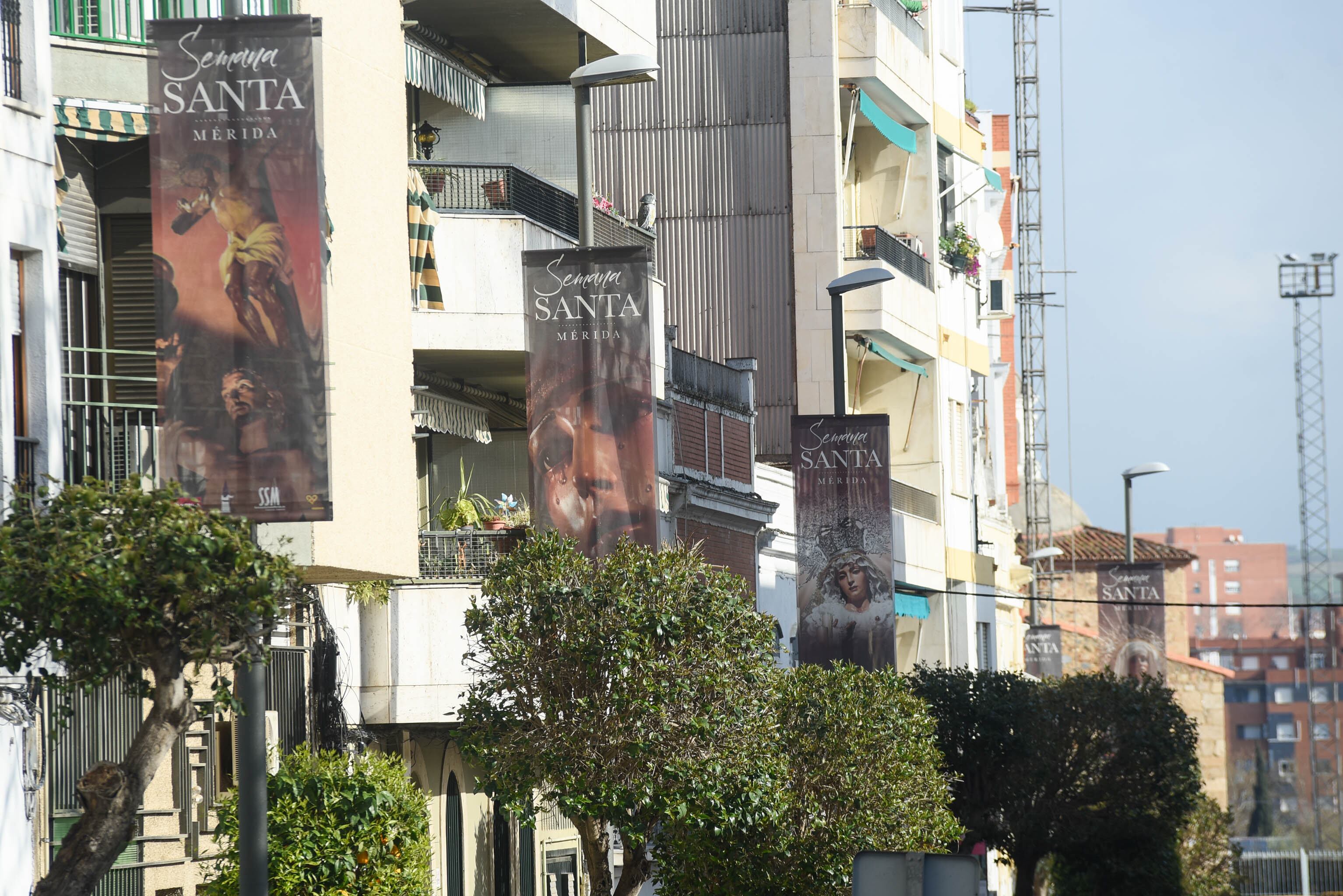 Preparación de la ciudad para Semana Santa