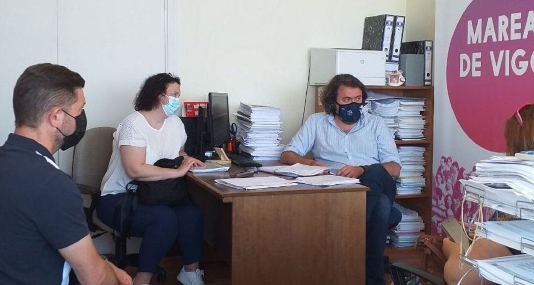 Xuntanza mantida coas delegadas do comité de empresa da concesionaria de limpeza de dependencias municipais