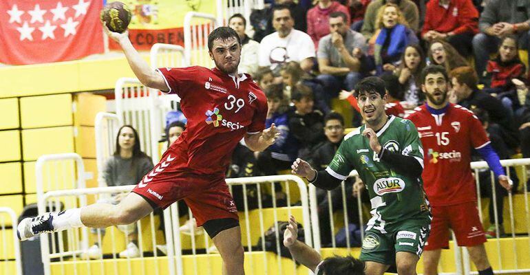 El Secin Group Alcobendas de balonmano lidera su categoría