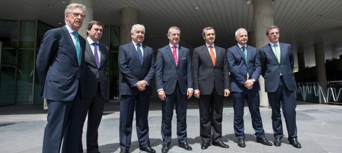 Iñigo Urkullu en la entrada de la Asamblea General de CEBEK