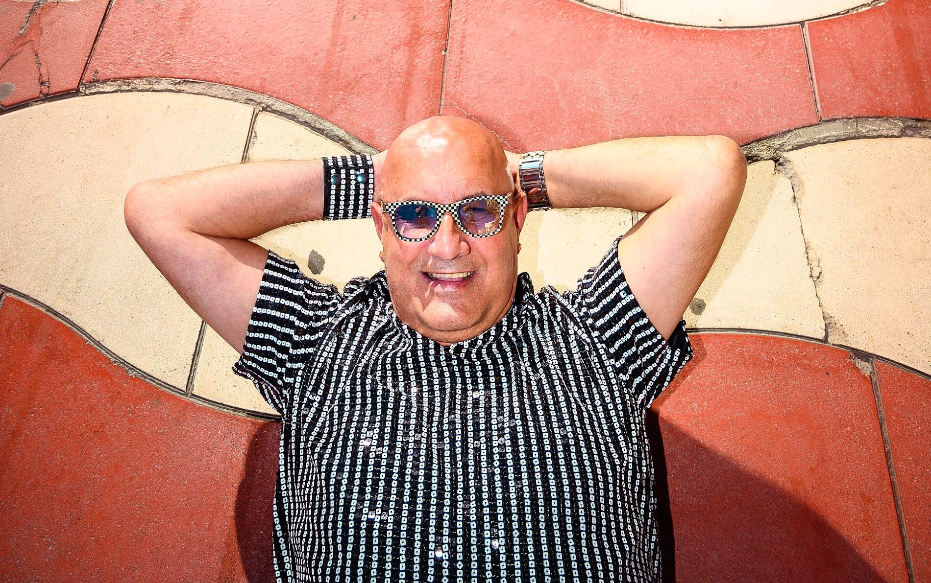 Antonio Membrives en el Paseo Marítimo de Almería.