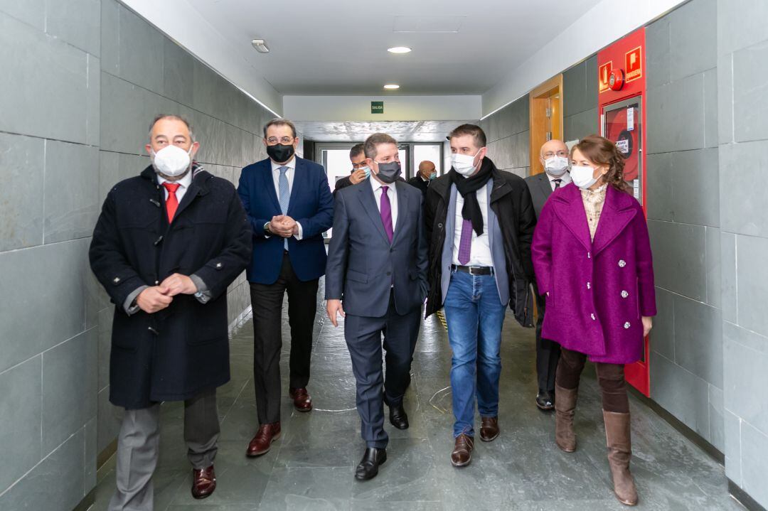 El presidente de la región, Emiliano García Page, en el anuncio del inicio de las obras del Hospital General de Albacete.