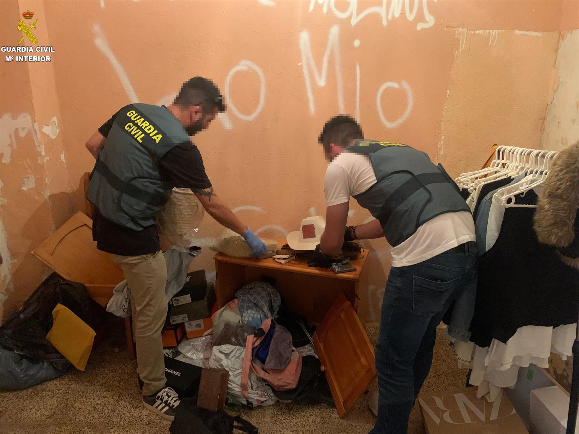 Material intervenido por la Guardia Civil de Valencia