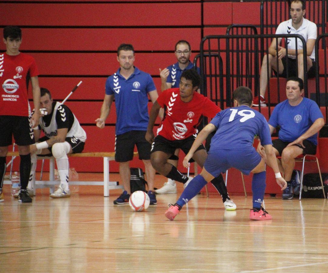 El Nueva Elda ha trabajado el triunfo ante El Valle