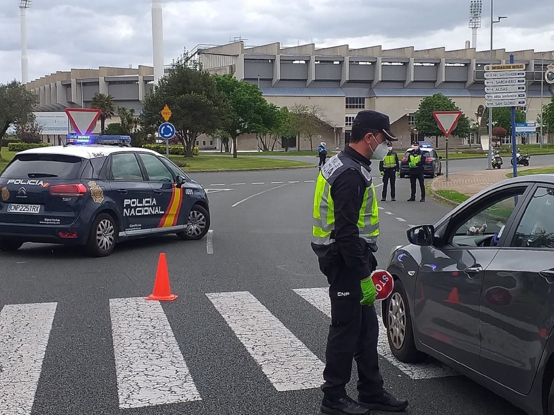 Control Policía Nacional en Santander