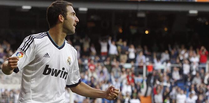 El argentino celebra su gol al Celta apenas un cuarto de hora después del inicio del encuentro en el Santiago Bernabéu