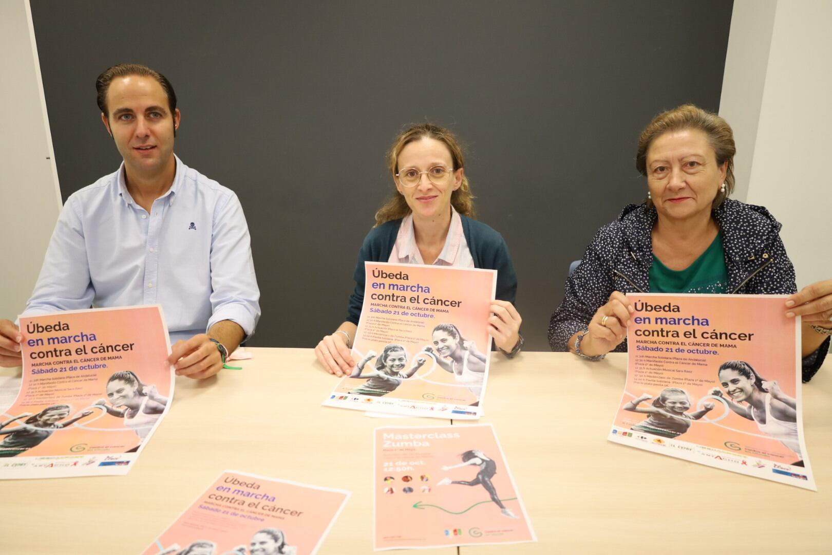 Presentación de las actividades para el Día Contra el Cáncer de Mama