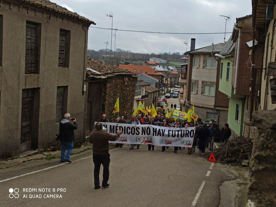 Manifestación que ha recorrido este sábado las calles de S. Vitero