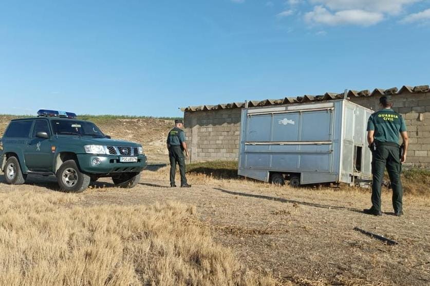 La Guardia Civil recupera un remolque-churrería que fue sustraído en Artajona