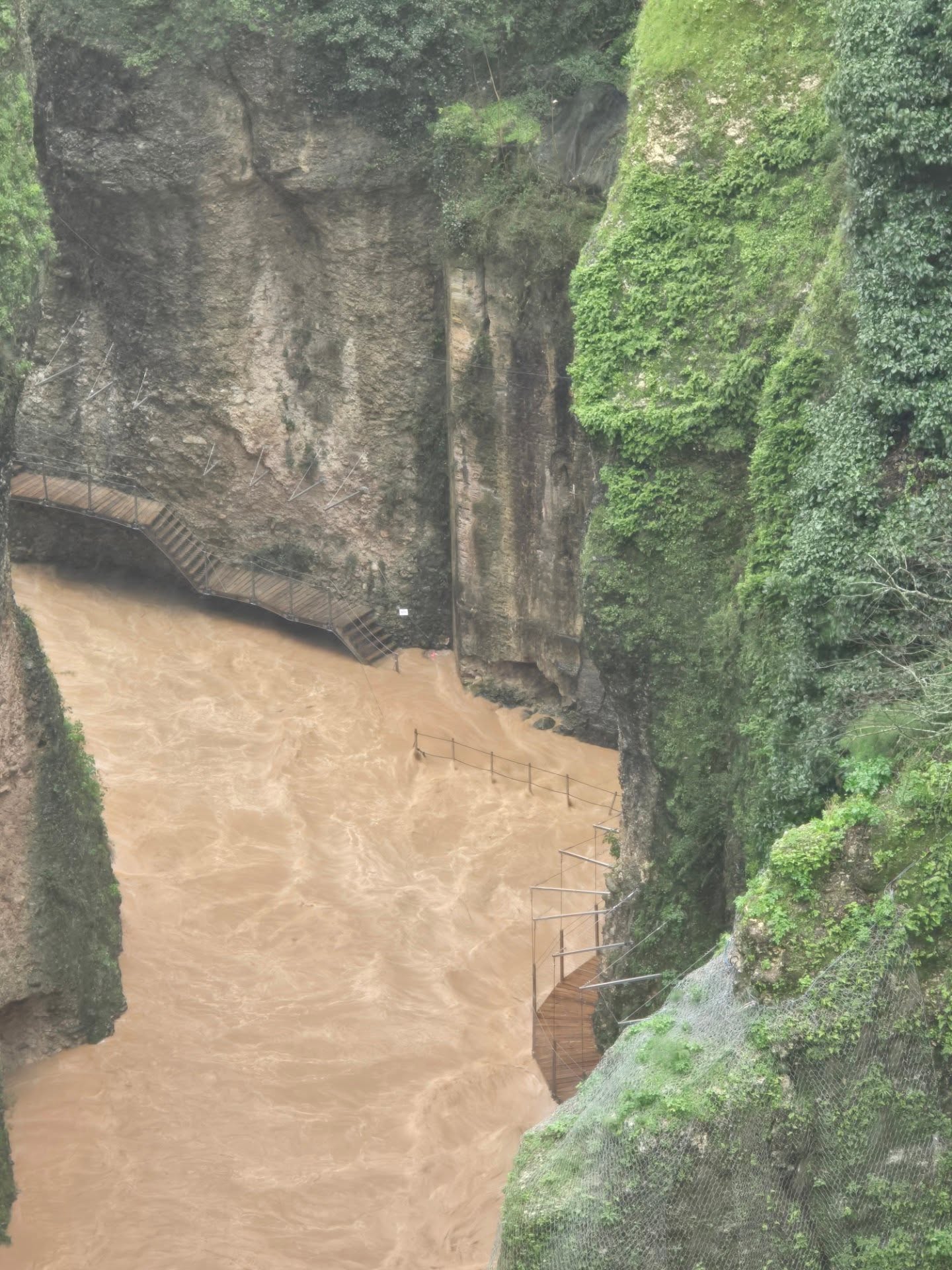Crecida del Río Guadalevín