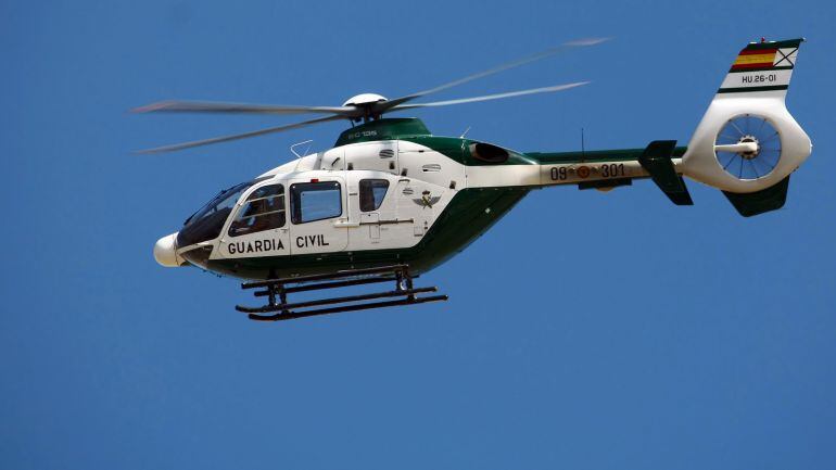 Un helicóptero de la Guarda Civil