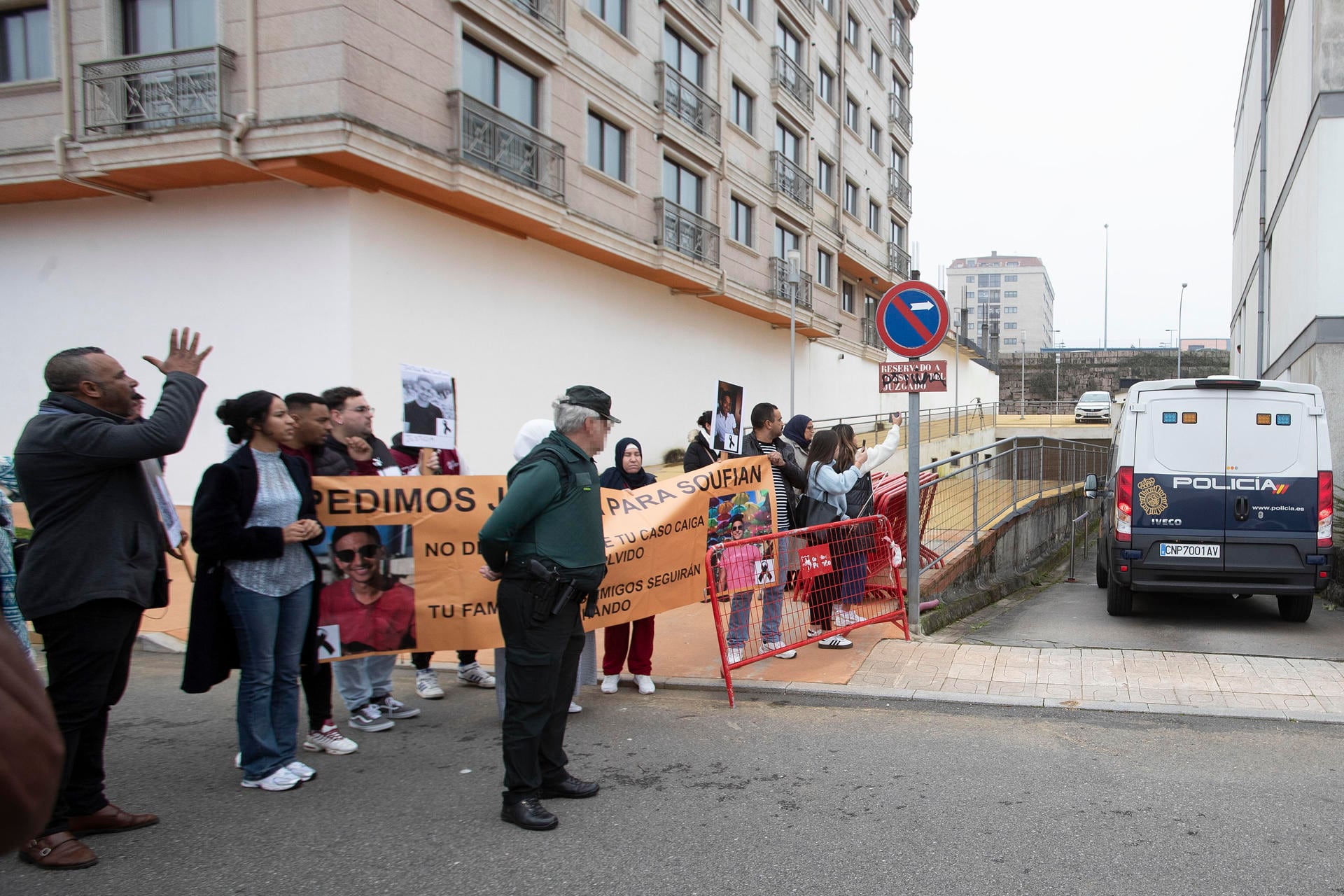 Recibimiento acusado asesinato Soufin Mhara en O Porriño