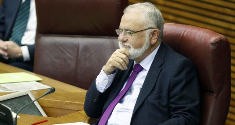 Juan Cotino, presidiendo un pleno de les Corts valencianes