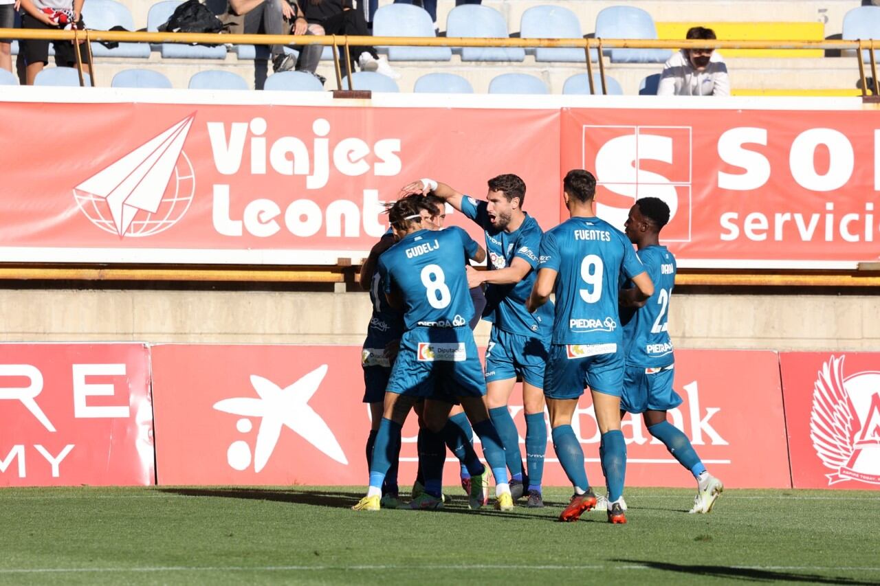 Celebración de uno de los goles en León.