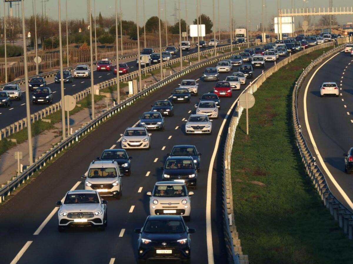 Entrevista en Hora 14 Comunitat Valenciana a Ana Novella, presidenta de Stop Accidentes