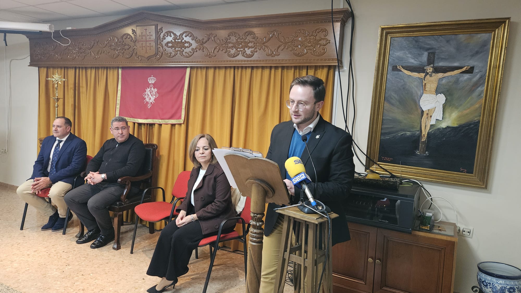 El autor describe su obra