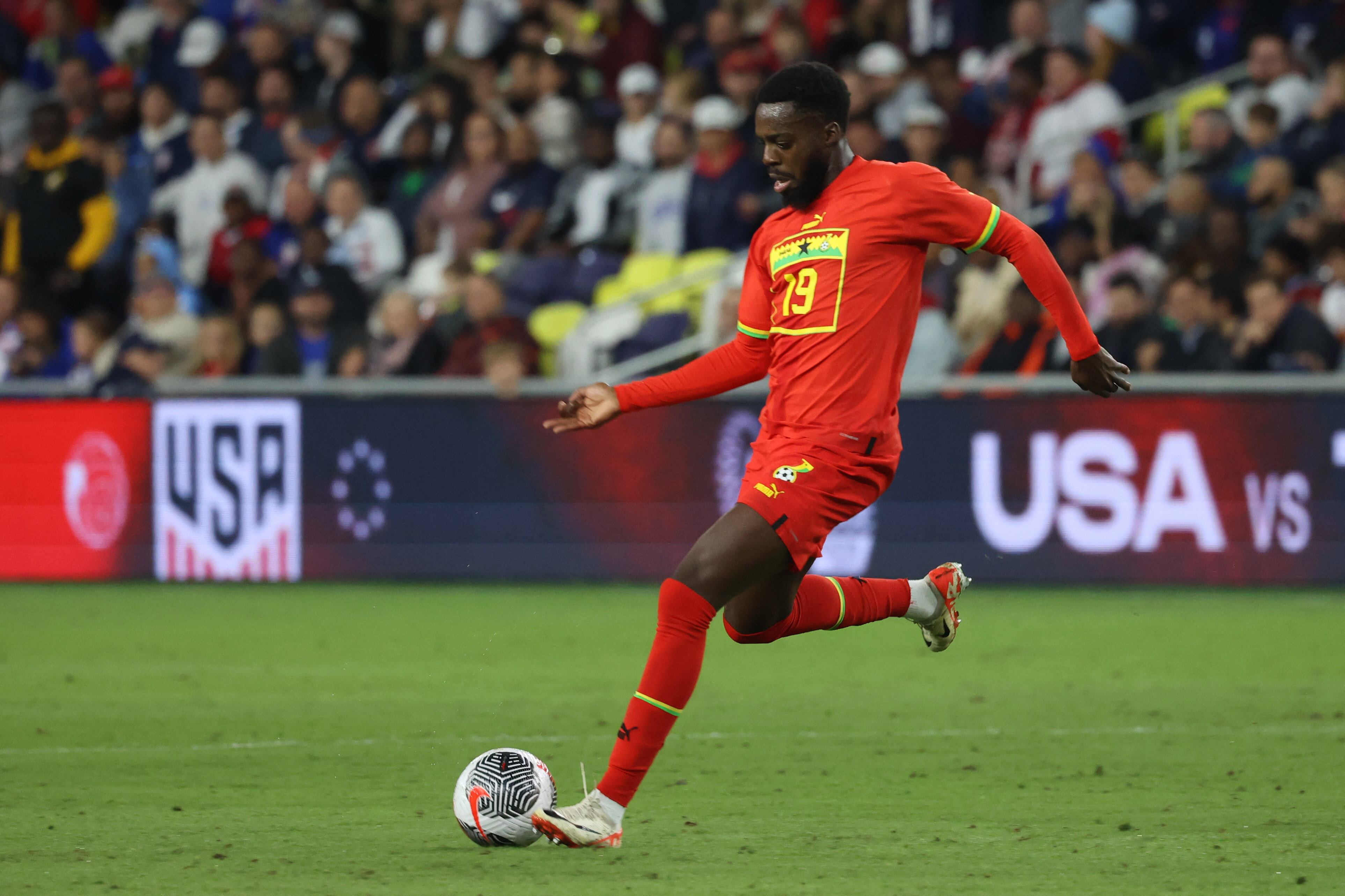 Iñaki Williams juga un partido con la selección de Ghana