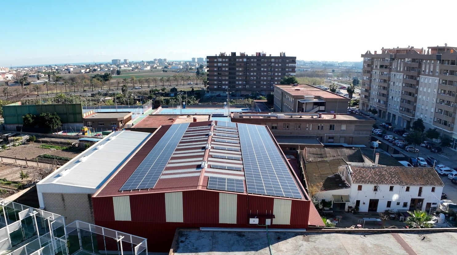 Comunidad solar de Iberdrola en colegio Sagrada Familia PJO Benimaclet-València