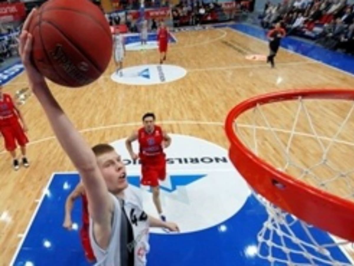 Davis Bertans, tres años a Laboral Kutxa