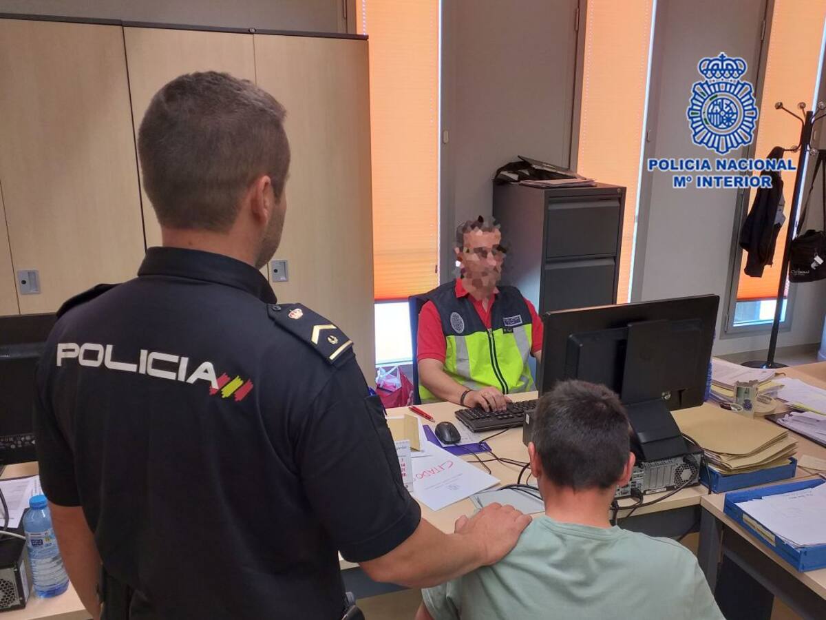 Detenido en Lorca por 17 estafas en el contrato de alarmas