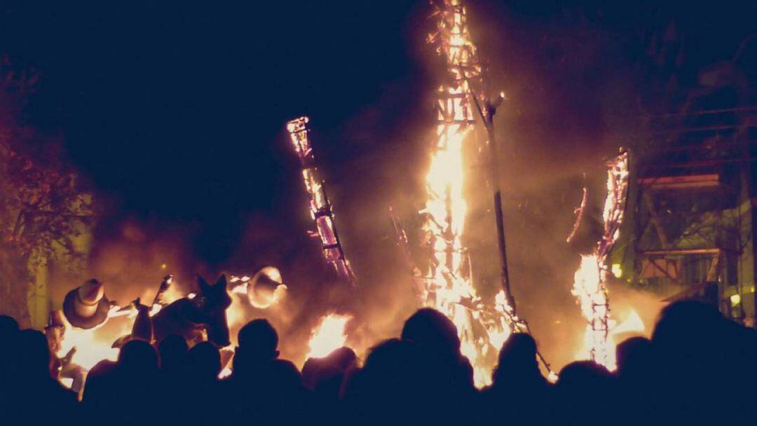 Acto de la Cremà de las fallas 