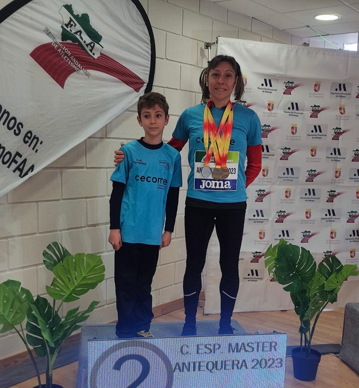L'atleta menorquina engrandeix la seva llegenda amb tres medalles nacionals més.