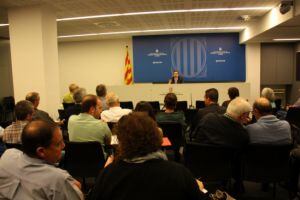 El delegat del govern de la Generalitat parla amb alcaldes per cedir espais municipals per la consulta