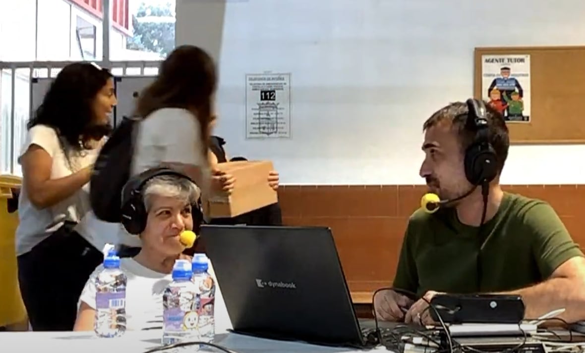 Las voces de los desalojados por los incendios que queman España: "Tuvimos que irnos atravesando las llamas con el coche"