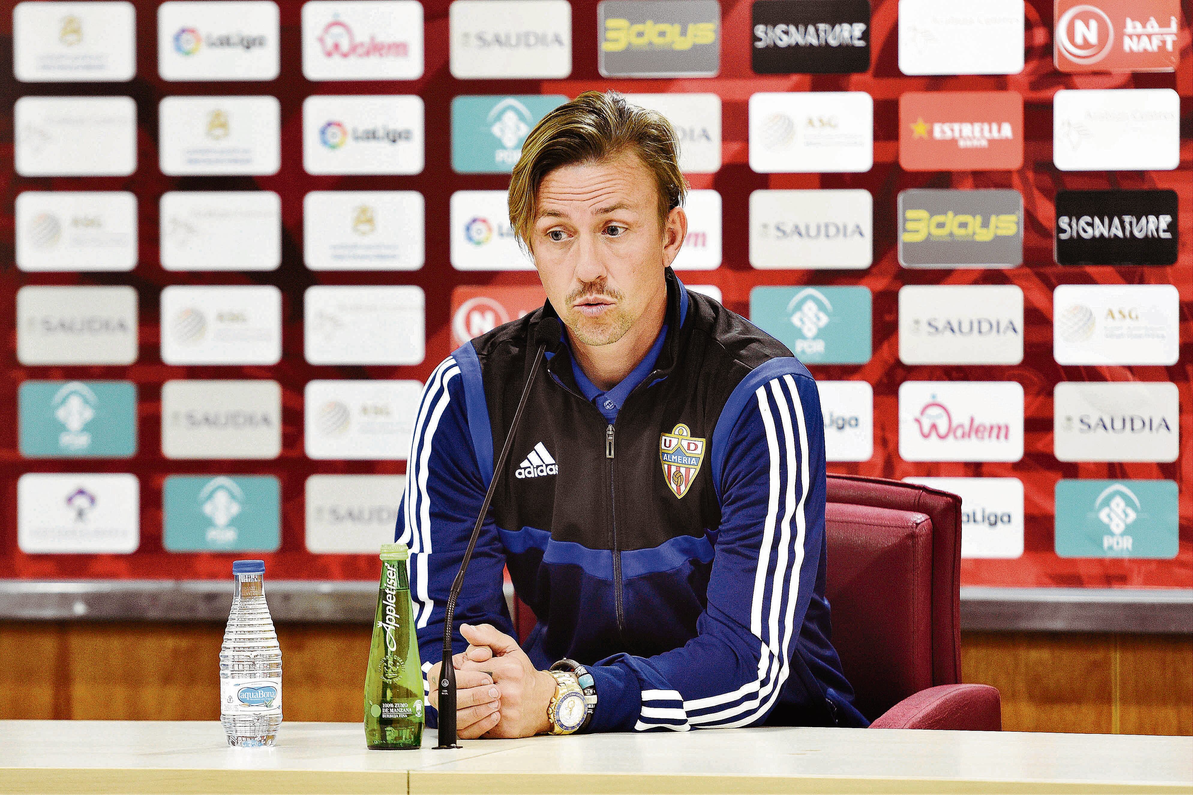 Guti creció en el mundo de los banquillos gracias al Almería.