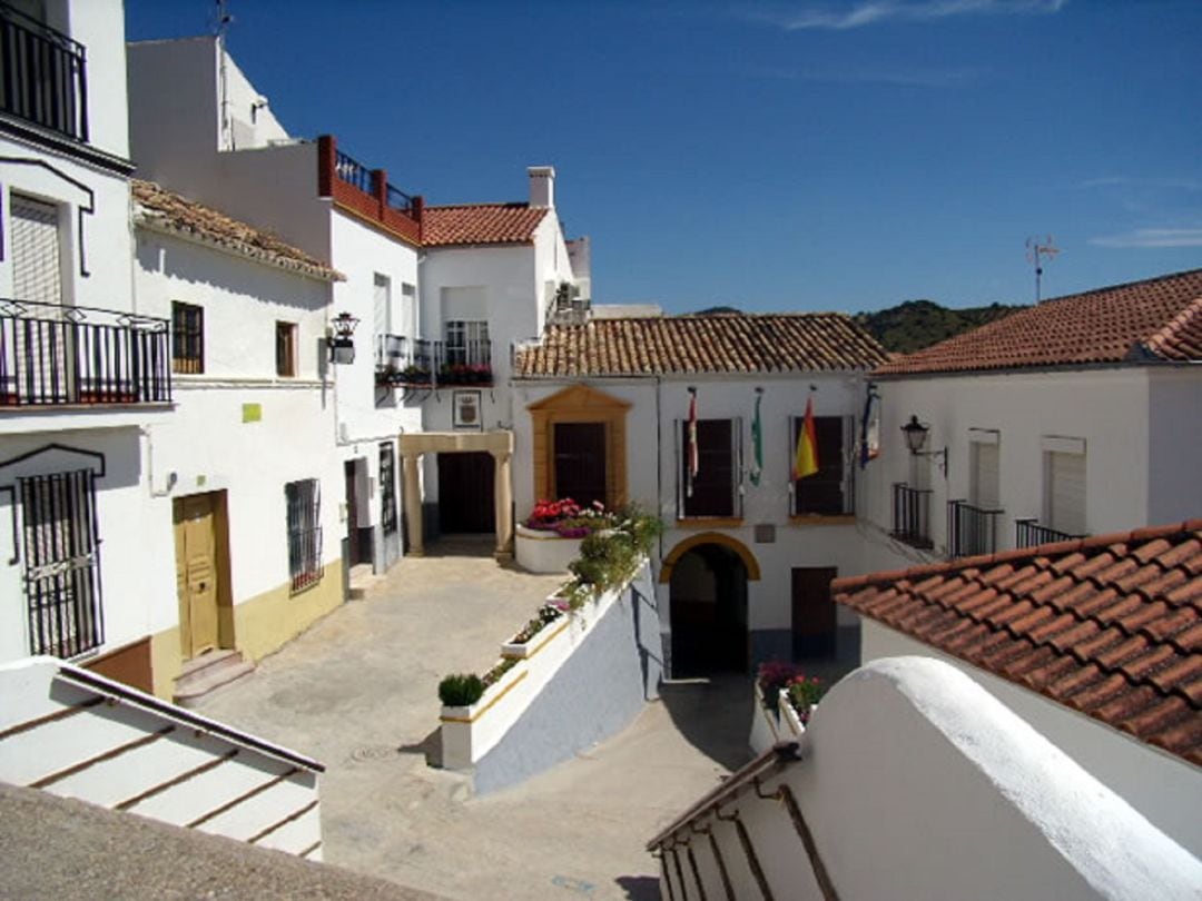 Plaza de la Constitución del municipio de Torre Alháquime