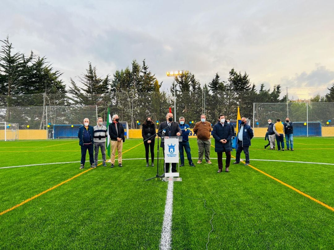 Landaluce durante la inauguración del campo de San García.