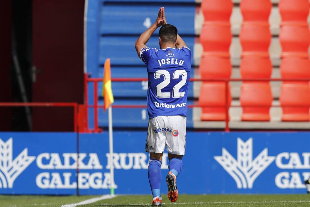 Joselu pide perdón tras anotar su primer gol con el Real Oviedo ante su exequipo.