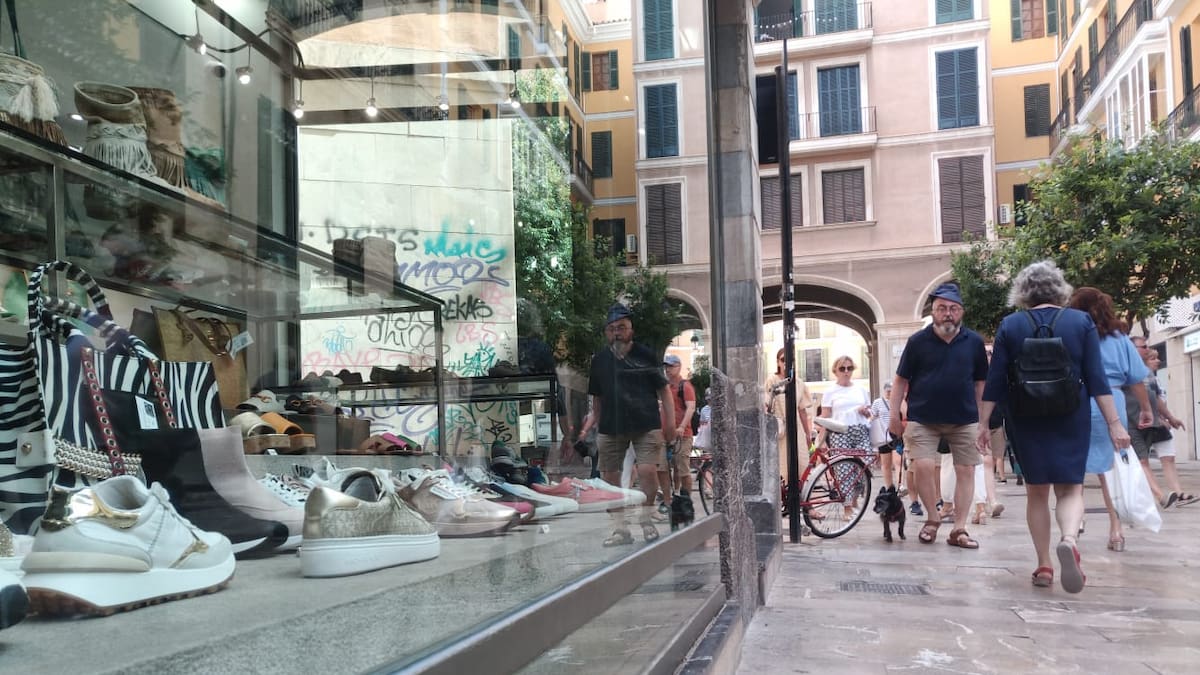 Éxito en el primer día de la campaña de vales de descuento de Palma Activa