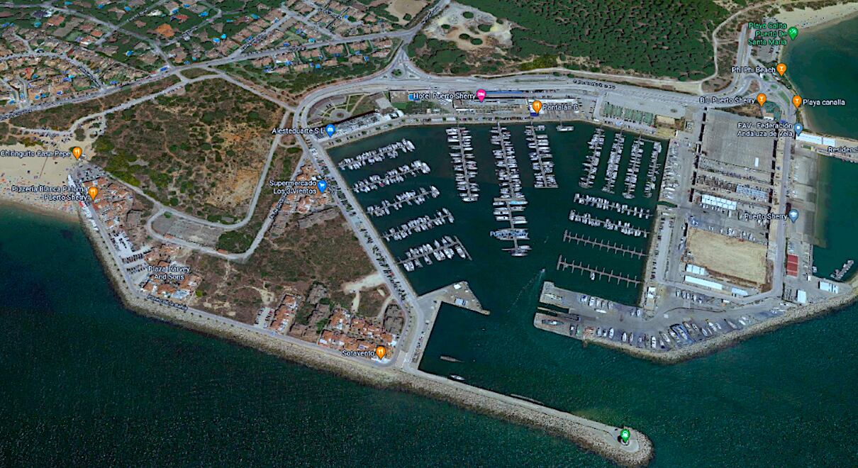 Finca `La China`, a la izquierda de Puerto Sherry y el Pueblo Marinero