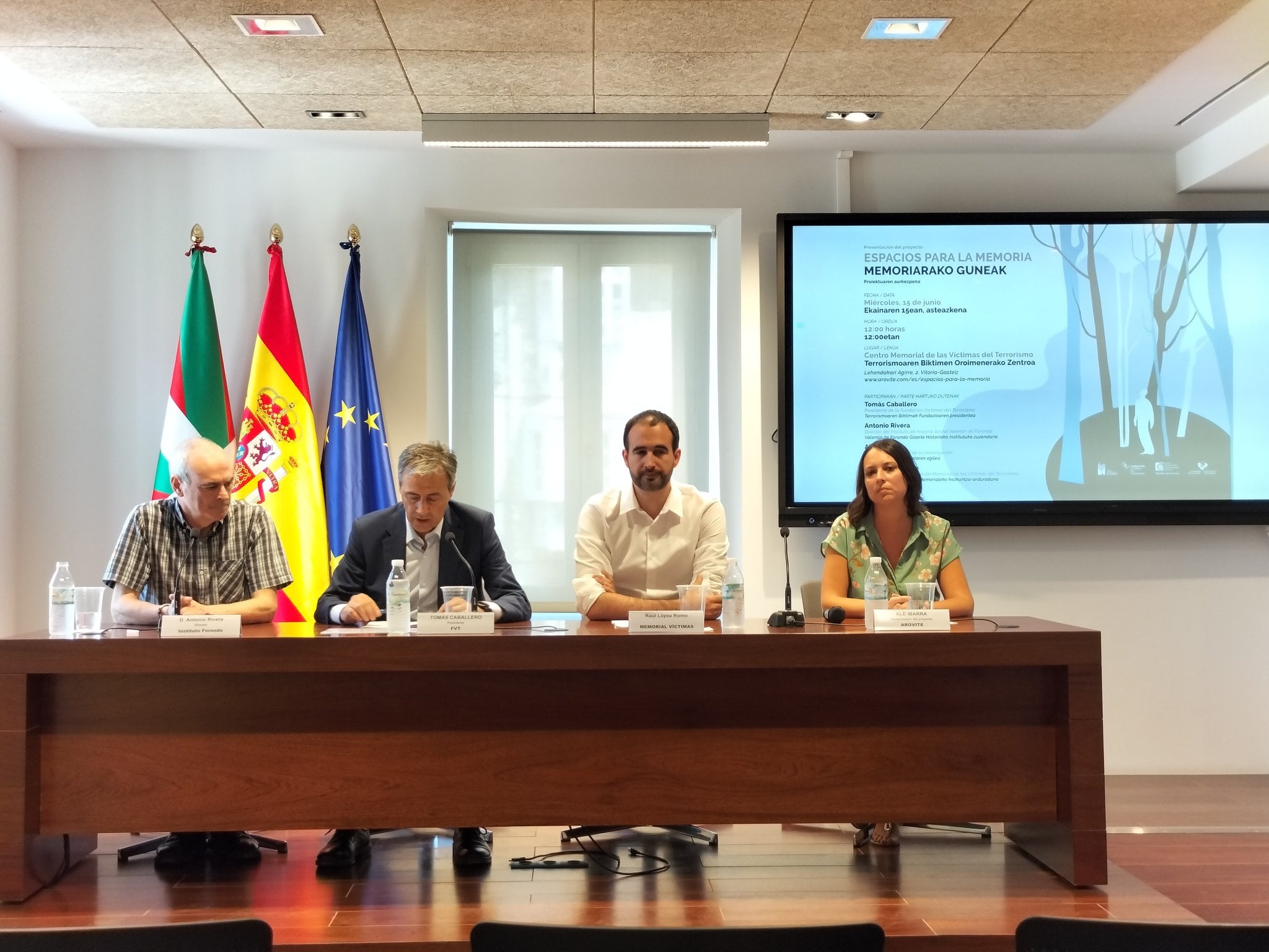 Antonio Rivera, Tomás Caballero, Raúl Romo y Alejandra Ibarra, durante la presentación de &#039;Espacios para la Memoria&#039;