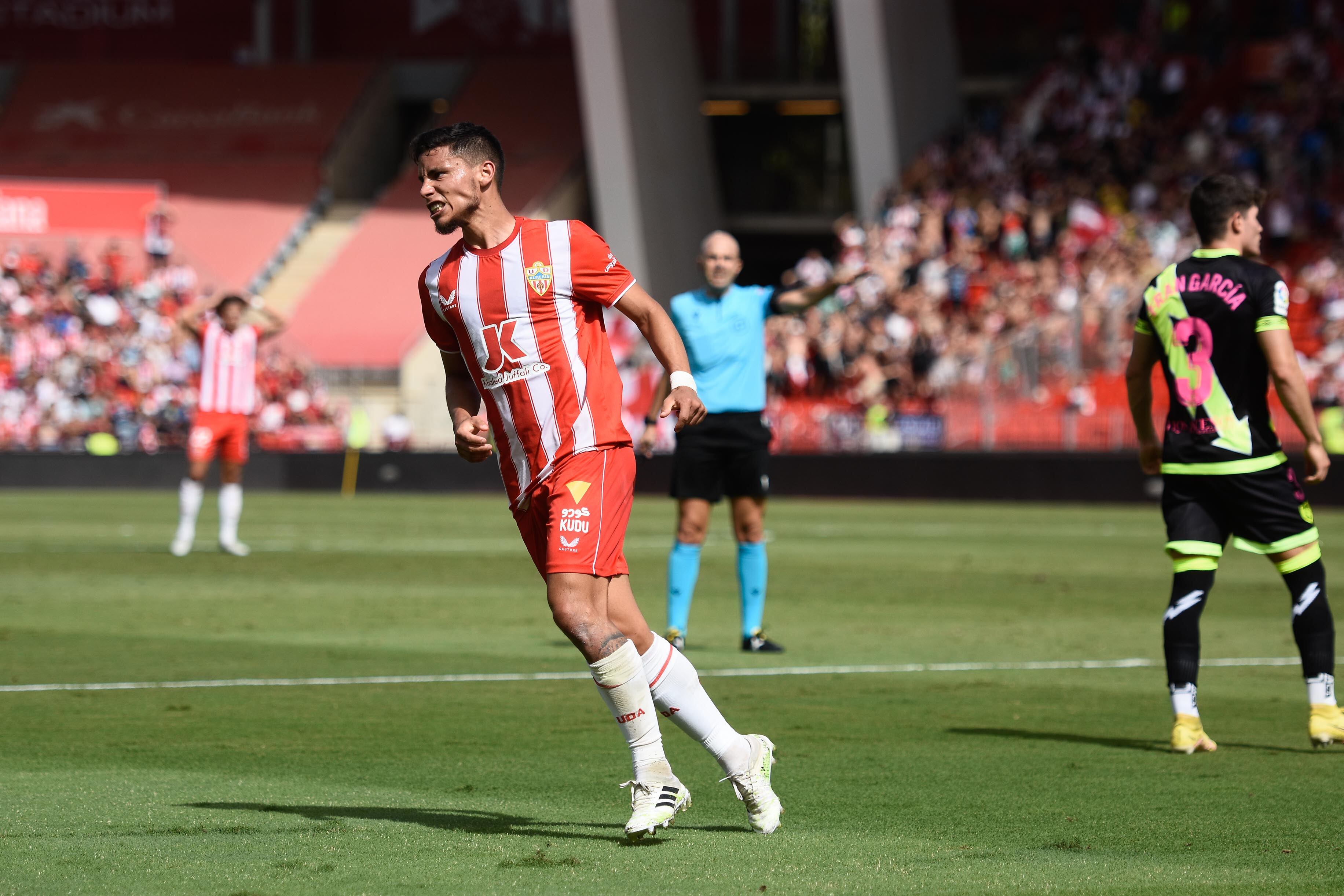 Robertone en el Almería-Rayo.
