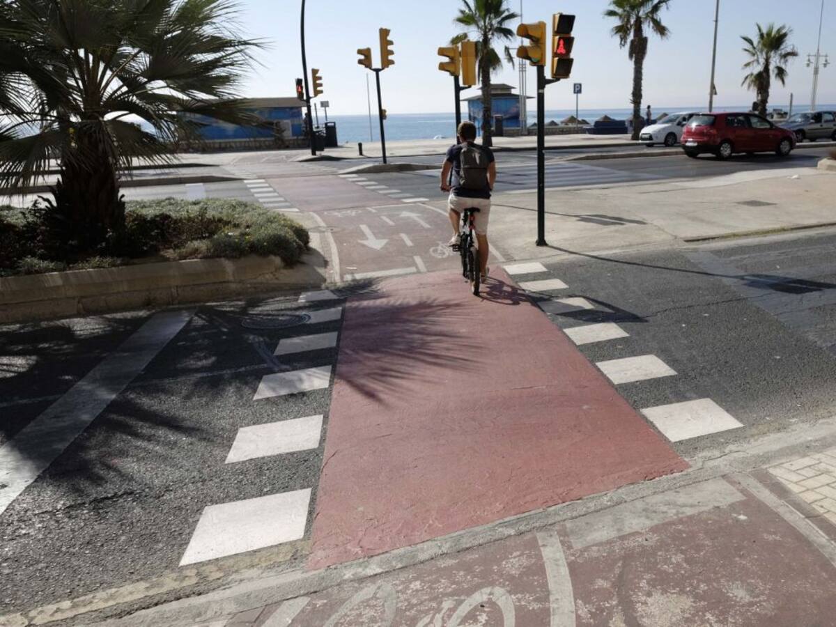 El carril bici funcionará los fines de semana tras los atascos del lunes