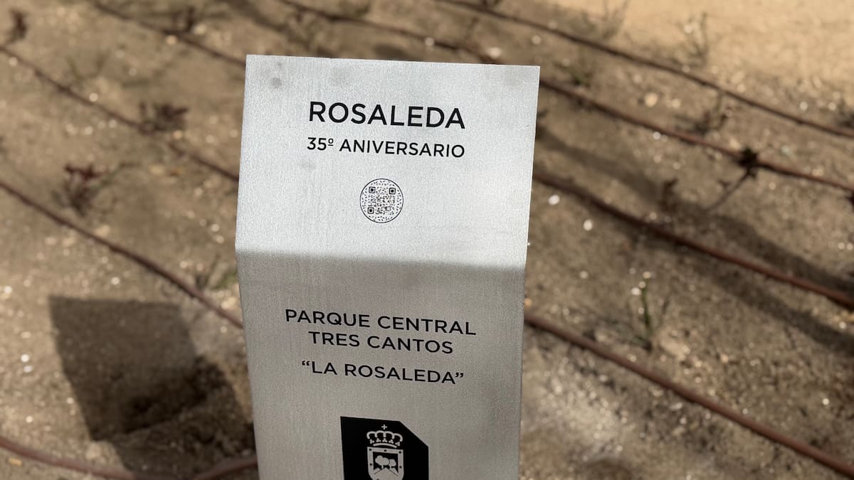 Inaugurada la nueva rosaleda del Parque Central de Tres Cantos, conmemorativa del 35º aniversario