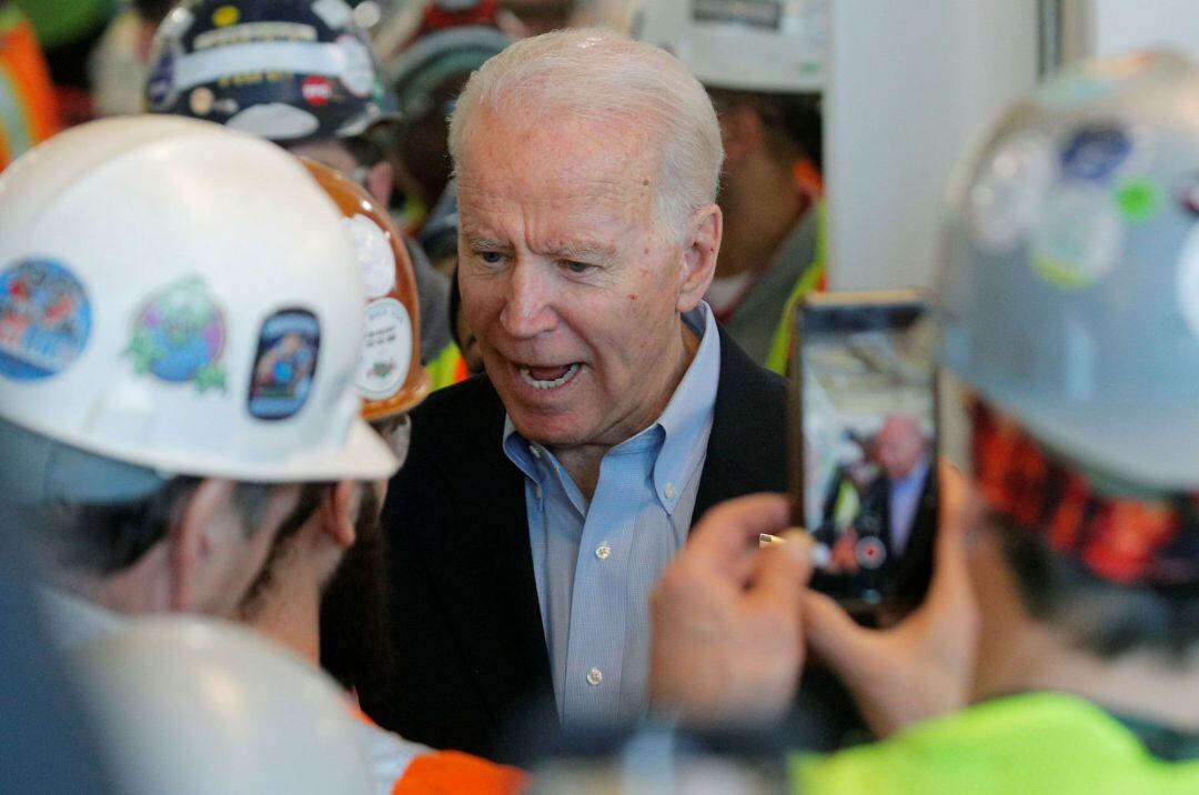 Momento de la discusión de Joe Biden con un trabajador