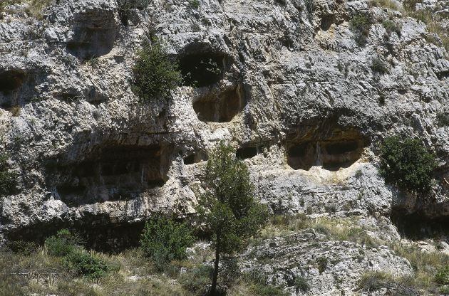 Algunas de las famosas Covetes dels Moros