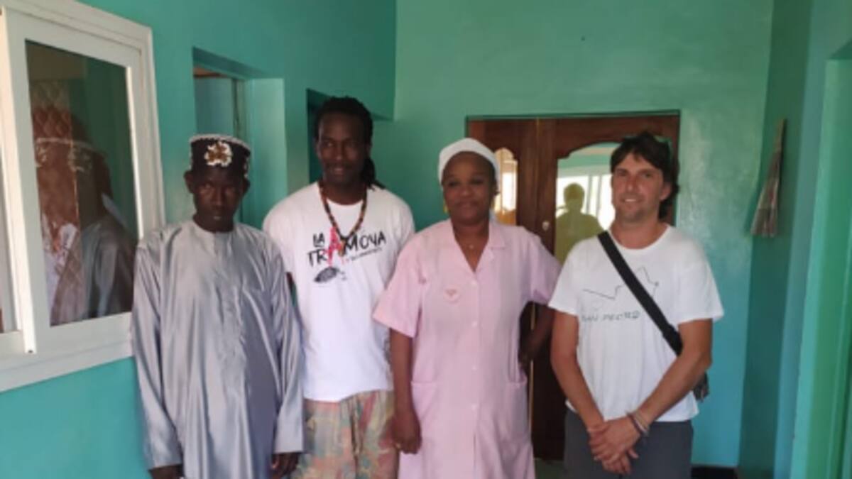 El arandino que estrena 2023 en Senegal para ayudar a los más necesitados