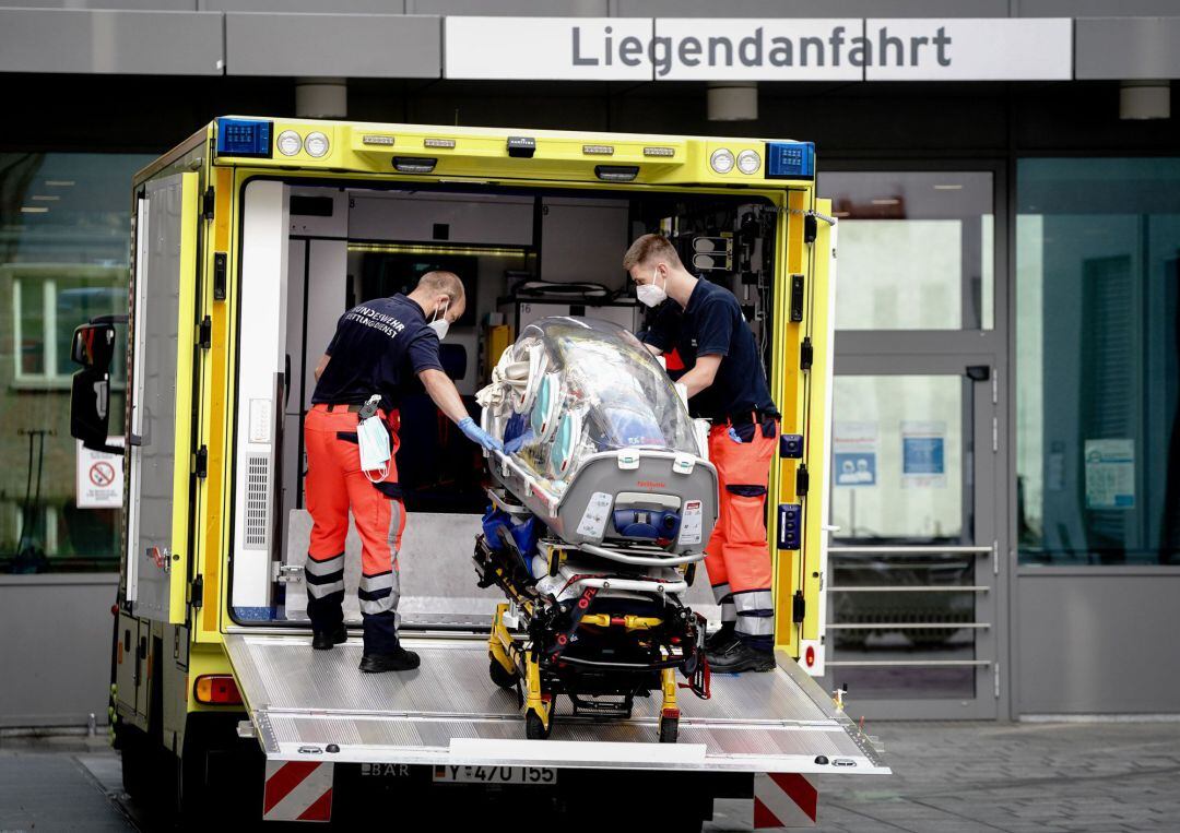 Navalni llegó a Berlín donde es tratado en el hospital. 