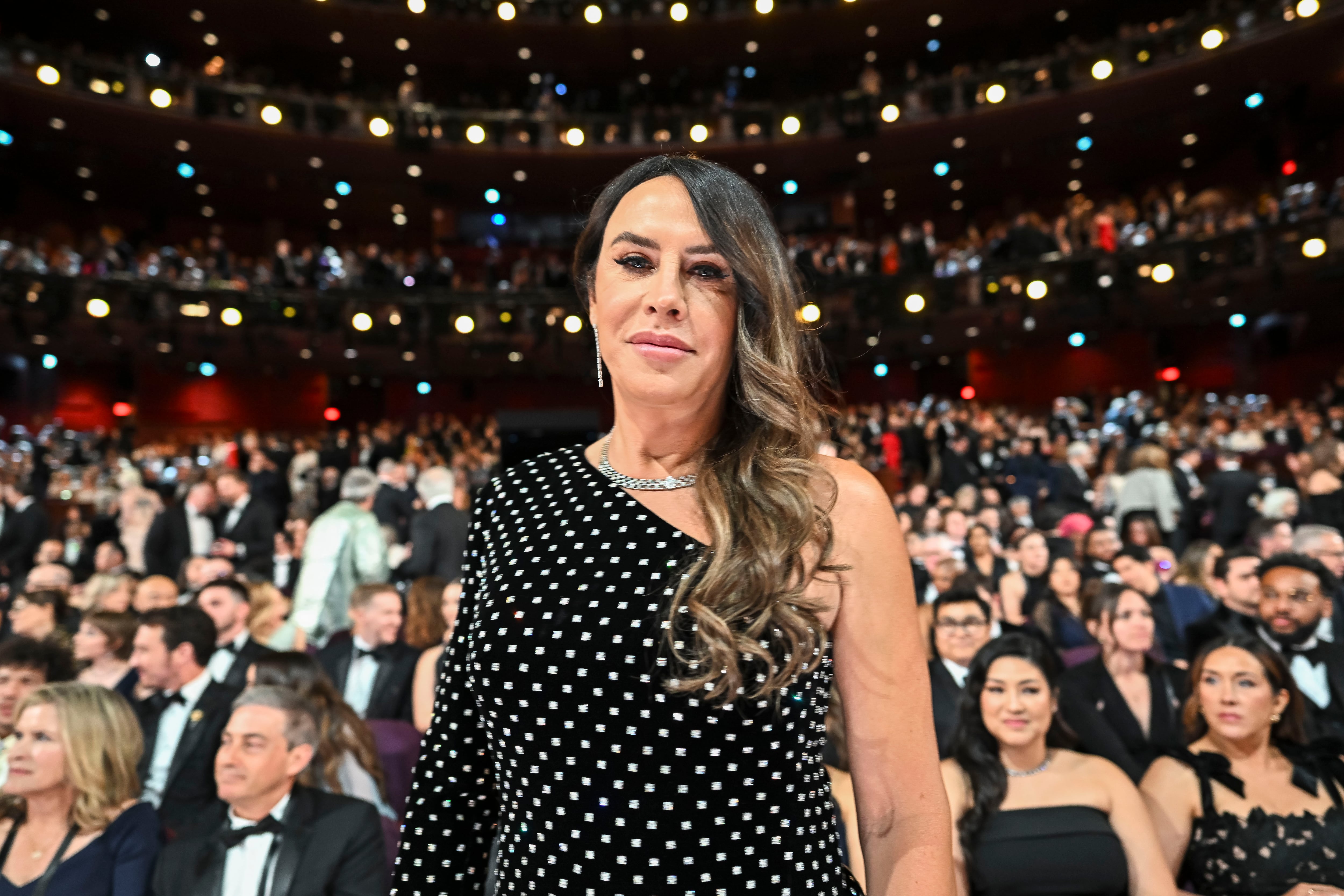 La actriz Karla Sofía Gascón durante la gala de los Premios Oscar 2025.